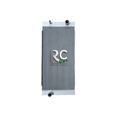 Radiador de água - Colheitadeira John Deere 3520 (CB01479937)